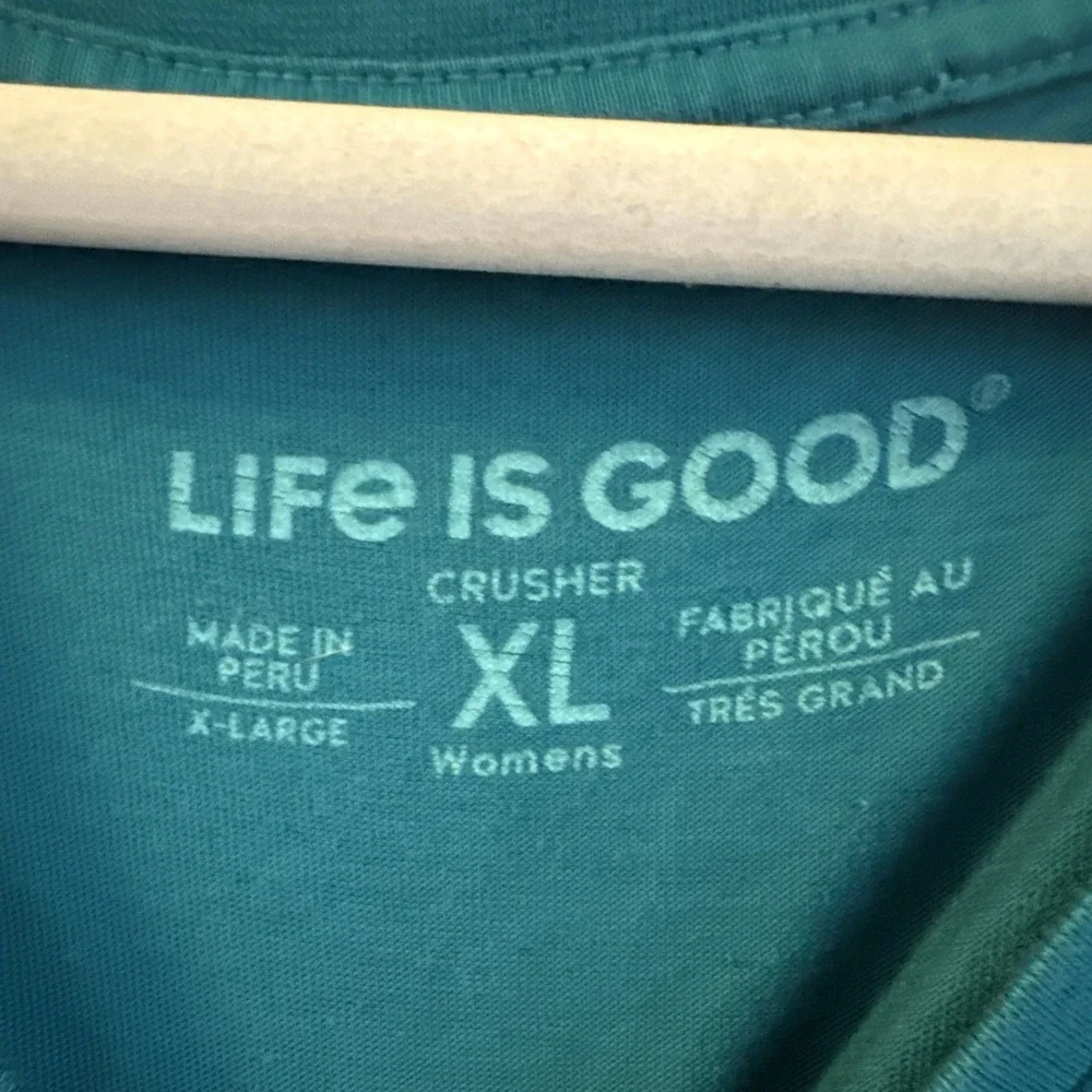 Life Is Good Women's XL V-Neck Crusher T-Shirt ~ Teal ~ Cat with Yarn Ball EUC - Picture 3 of 6